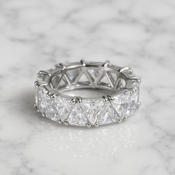 Gold or Silver “Hailey” 💎 Eternity Ring (multiple sizes) - Picture 6 of 10